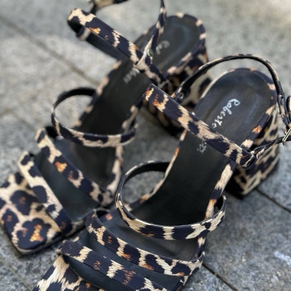 Leo print leather heels 2,5 inch - Picture 5 of 6